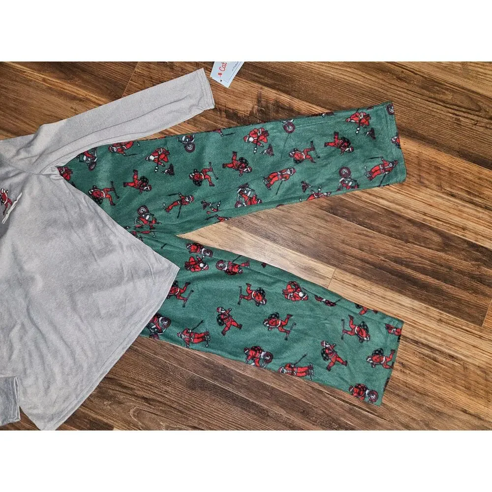 Cat & Jack Boys Long Sleeve Christmas Pajama Set NWT Size S(6/7)